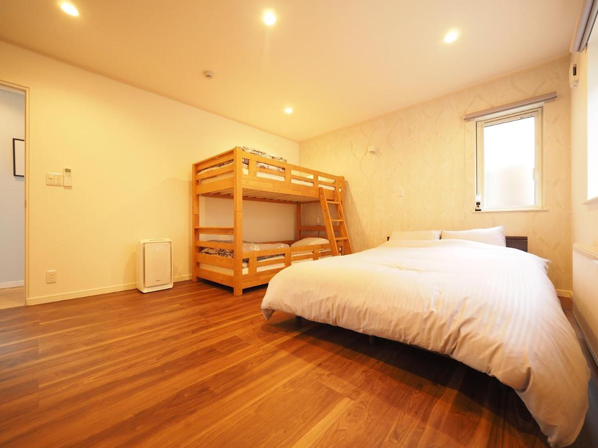 Family Tree Guest House Sapporo Exterior foto